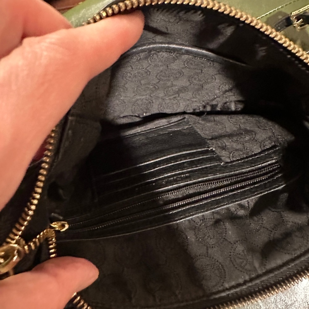Michael Kors - Black Leather Shoulder / Crossbody Bag with Tassel - Picture 7 of 9